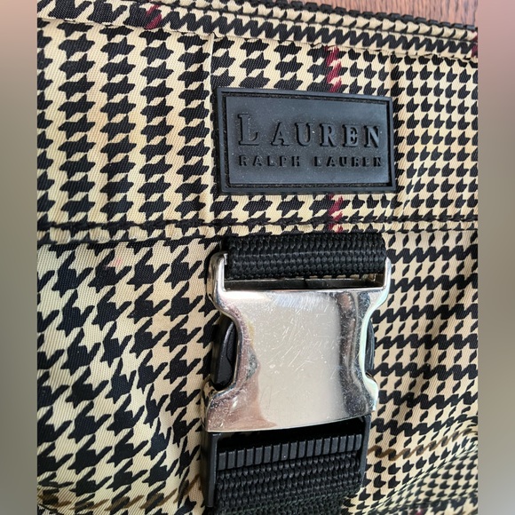 Lauren Ralph Lauren bag, plaid black/cream. Classic. Wide black webbing strap. - Picture 2 of 6